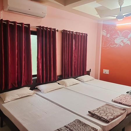 Bandekar Home Stay Mālvan Dış mekan fotoğraf